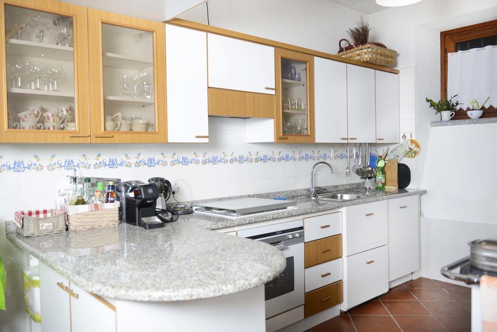 Villa Pinetina B&B Lasnigo Kültér fotó