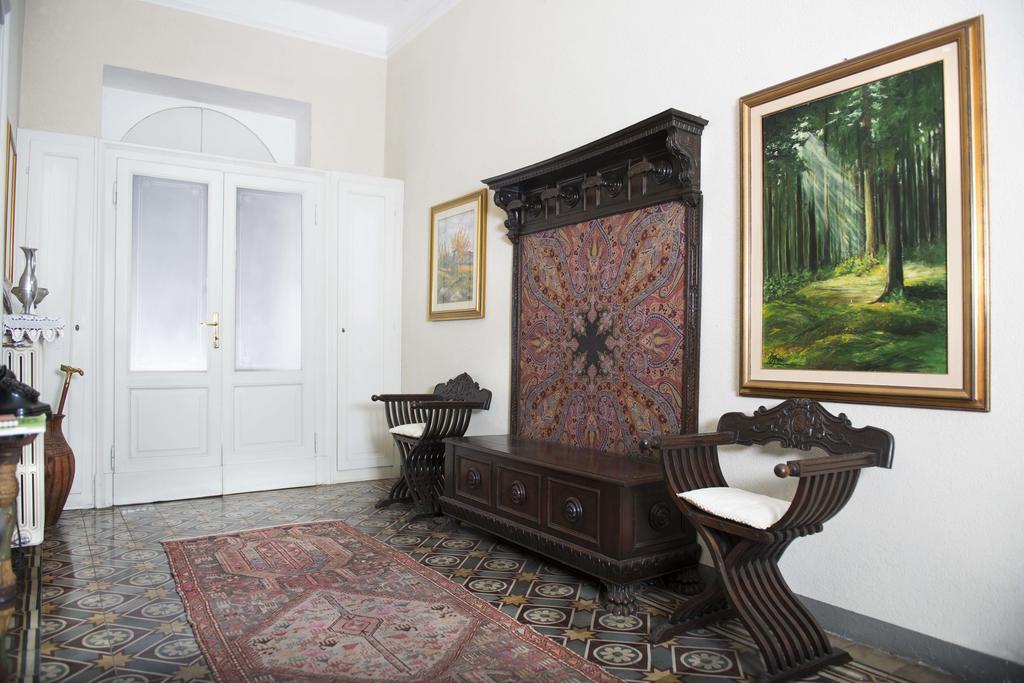 Villa Pinetina B&B Lasnigo Szoba fotó