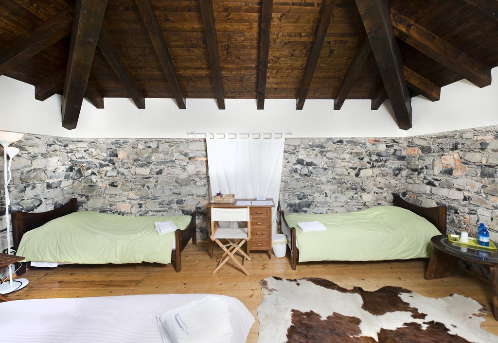Villa Pinetina B&B Lasnigo Kültér fotó